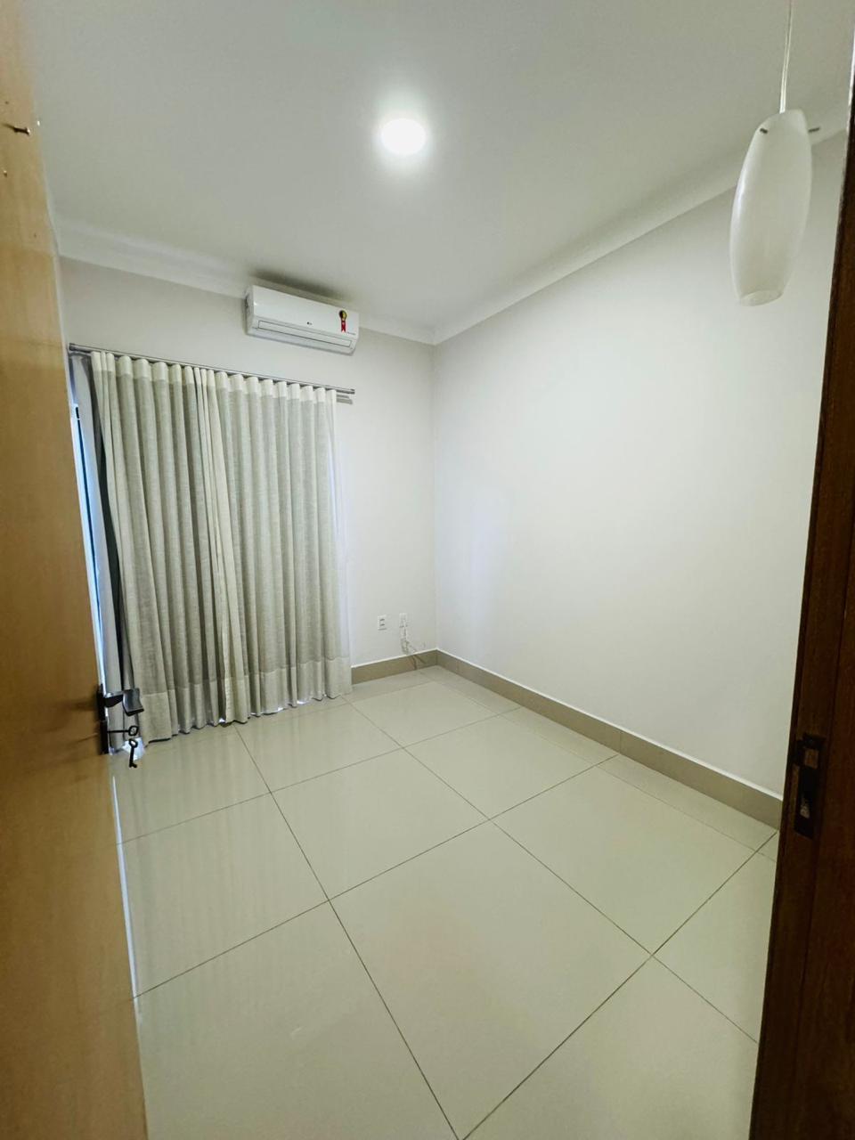 WhatsApp Image 2025-11-07 at 11.06.17