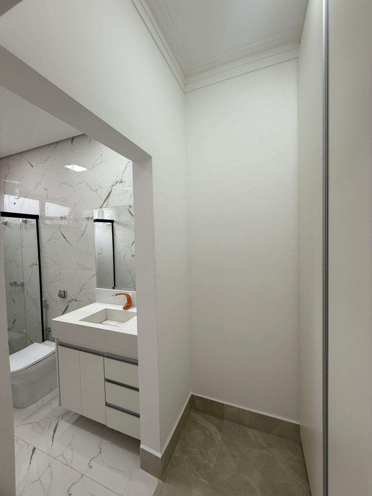 WhatsApp Image 2025-11-13 at 11.56.46 (2)