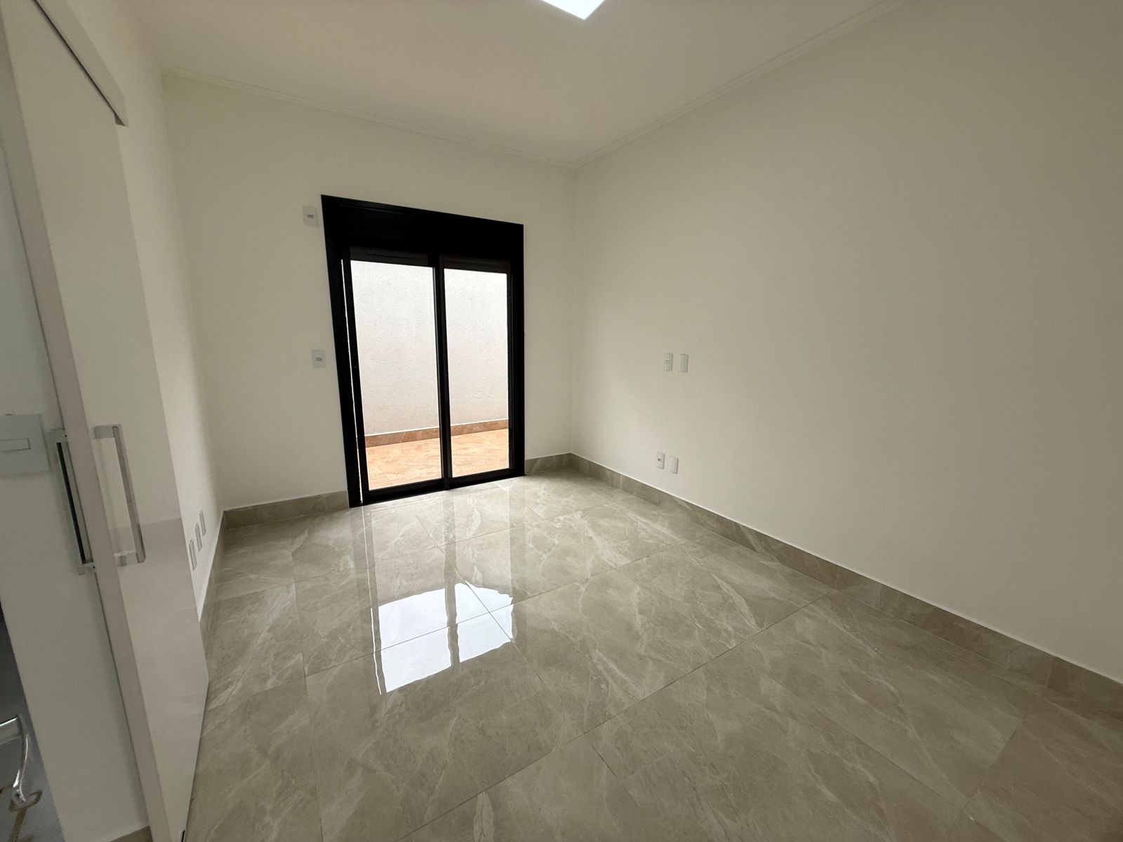 WhatsApp Image 2025-11-13 at 11.56.47 (1)