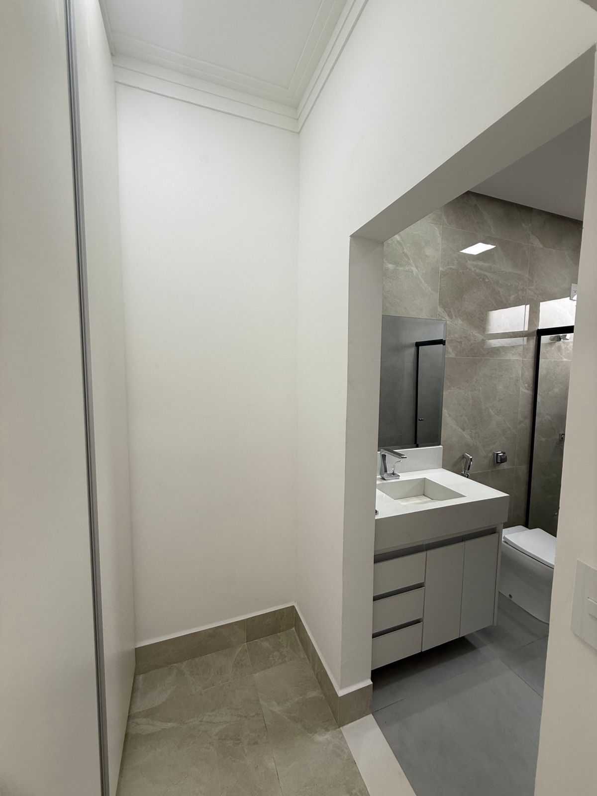 WhatsApp Image 2025-11-13 at 11.56.47 (3)