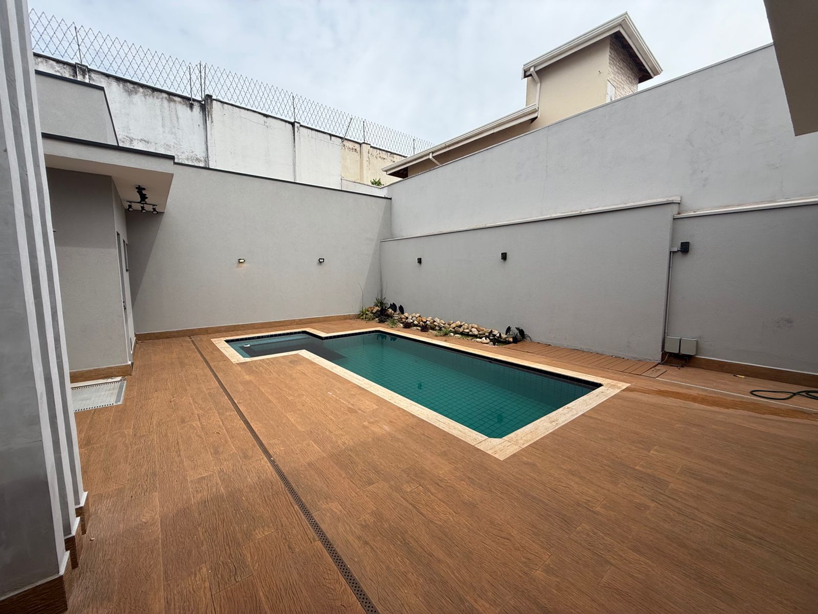 WhatsApp Image 2025-11-13 at 11.56.56