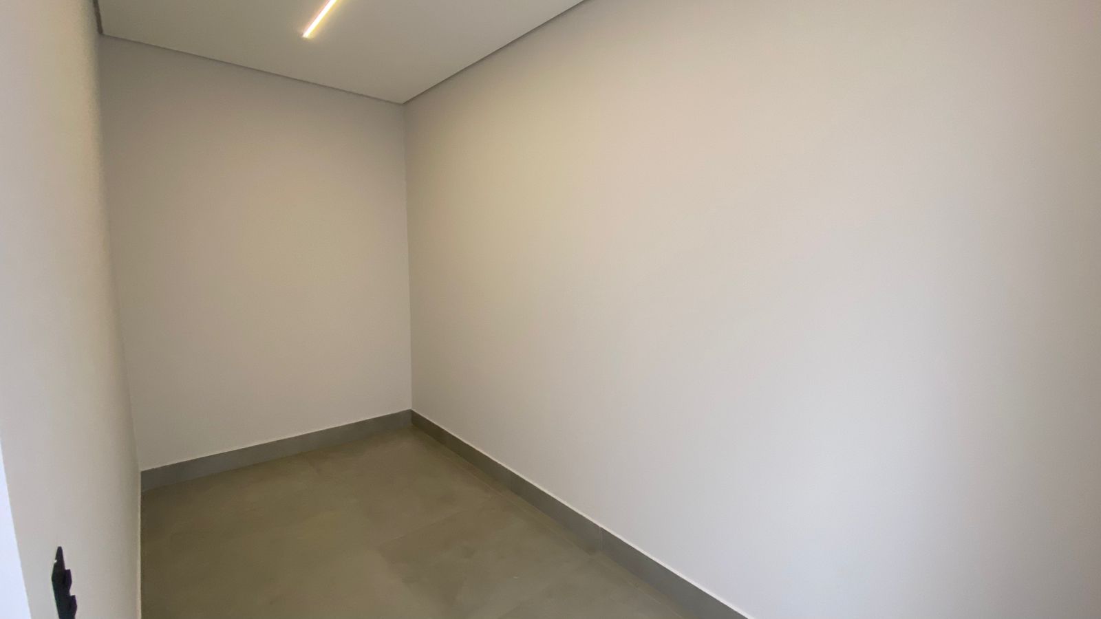 WhatsApp Image 2026-02-03 at 10.34.53 (2)