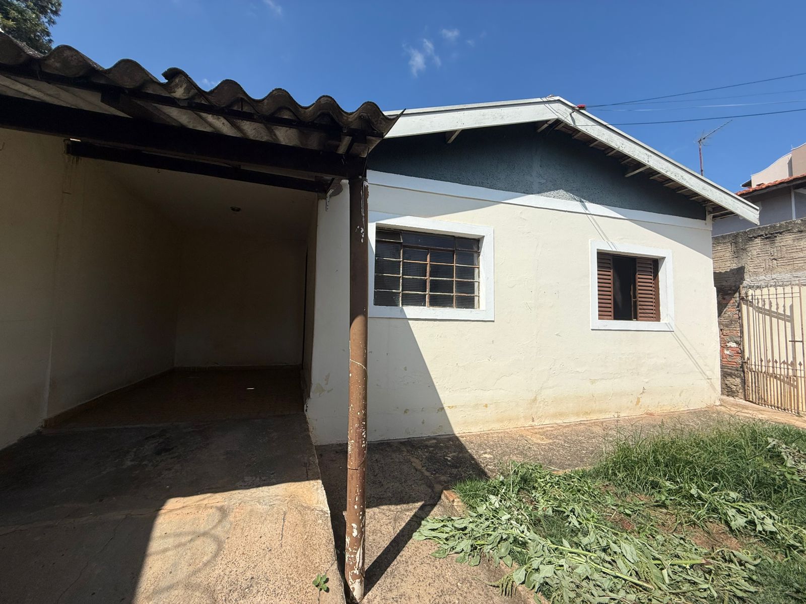 d3250ce8-9428-447c-938d-9f76b5324ee6