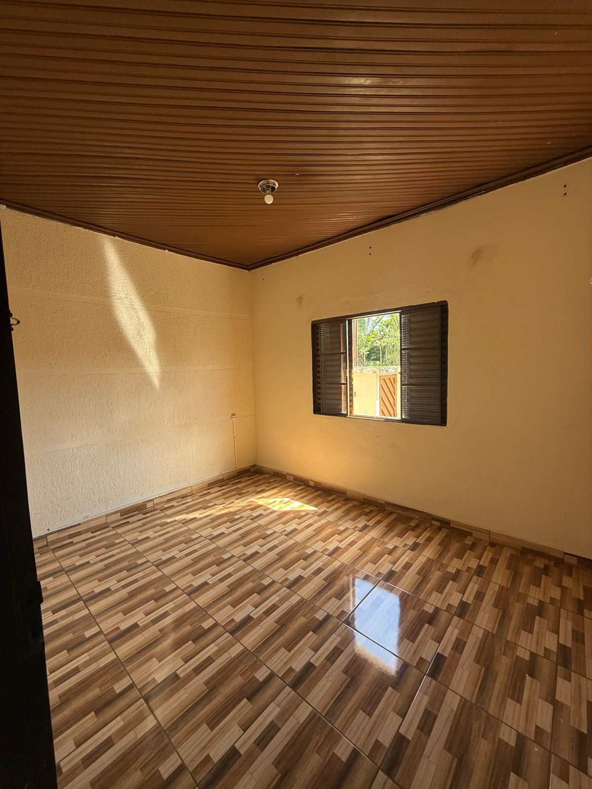 f378e5f1-490b-4a77-8d56-3dc3f6eae755